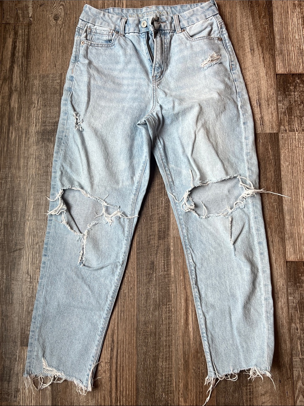 American Eagle Outfitters cropped jeans